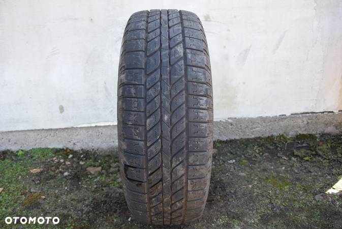 OPONA 215/65 R16 - 5