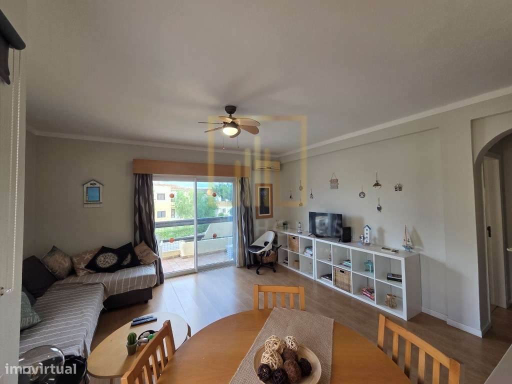 Apartamento T1, semi-renovado, em Quinta Nova, Alvor-17