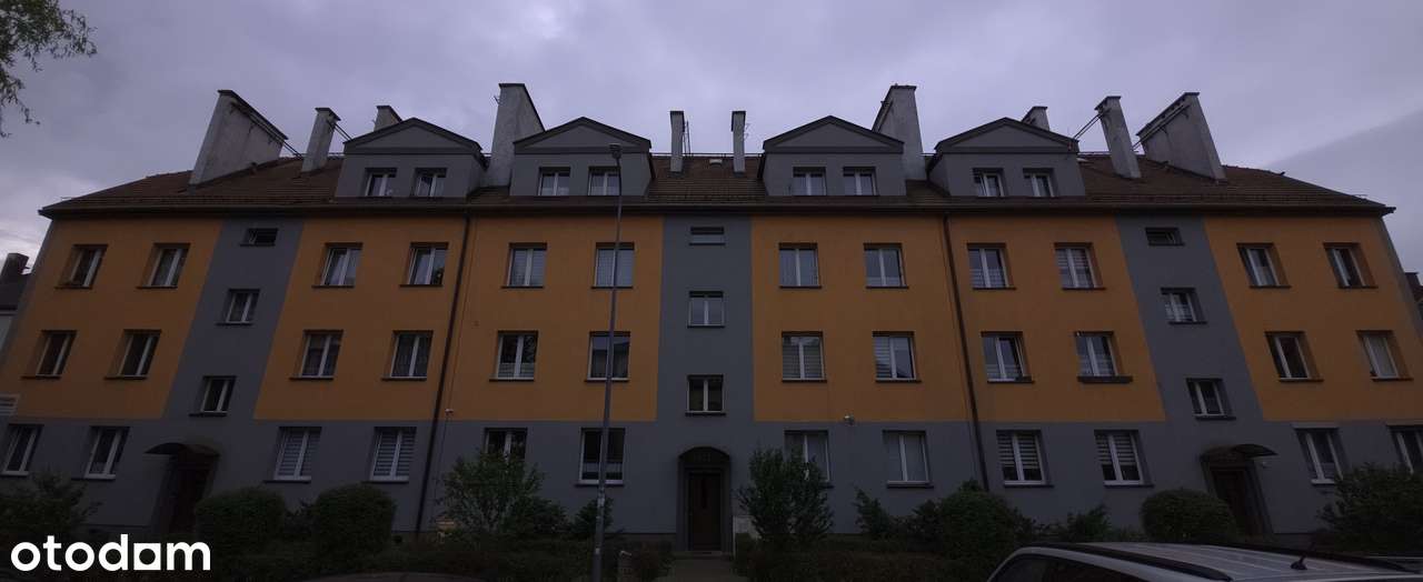 ***M3 w ścisłym  centrum z balkonem*Dworek***-3