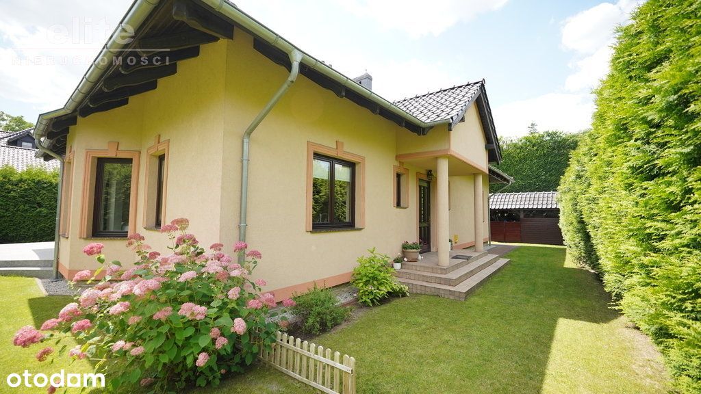 Bezrzecze na sprzedaż dwa domy 240m2 i 190m2,basen