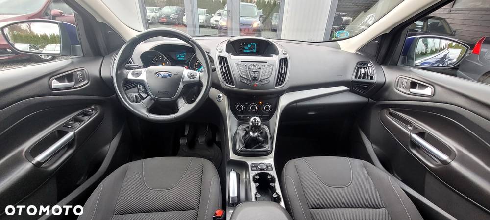 Ford Kuga 1.6 EcoBoost 2x4 Trend - 21
