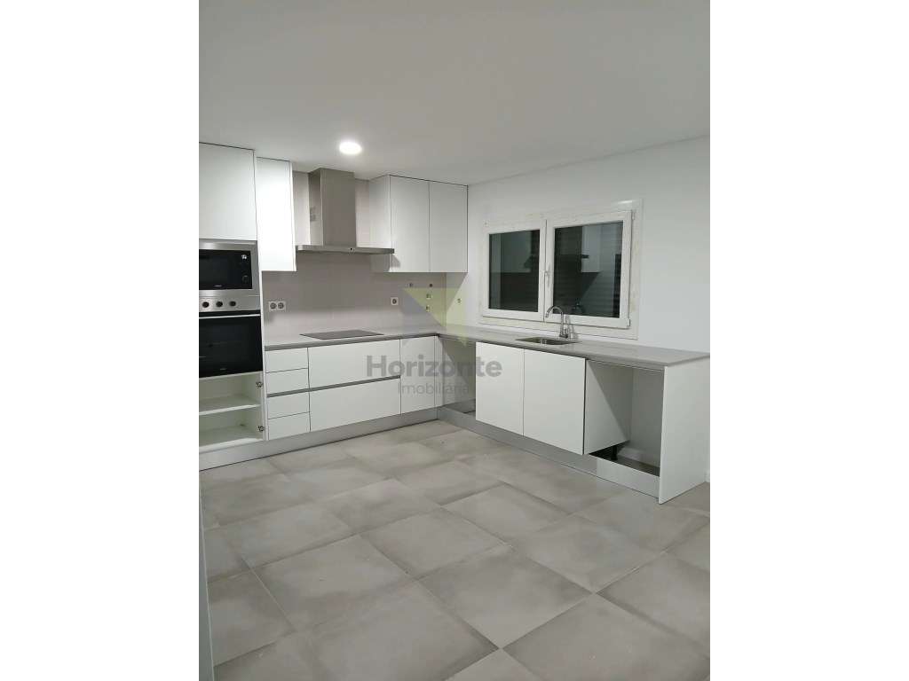 MORADIA T3 em Construção - Fernão Ferro-1