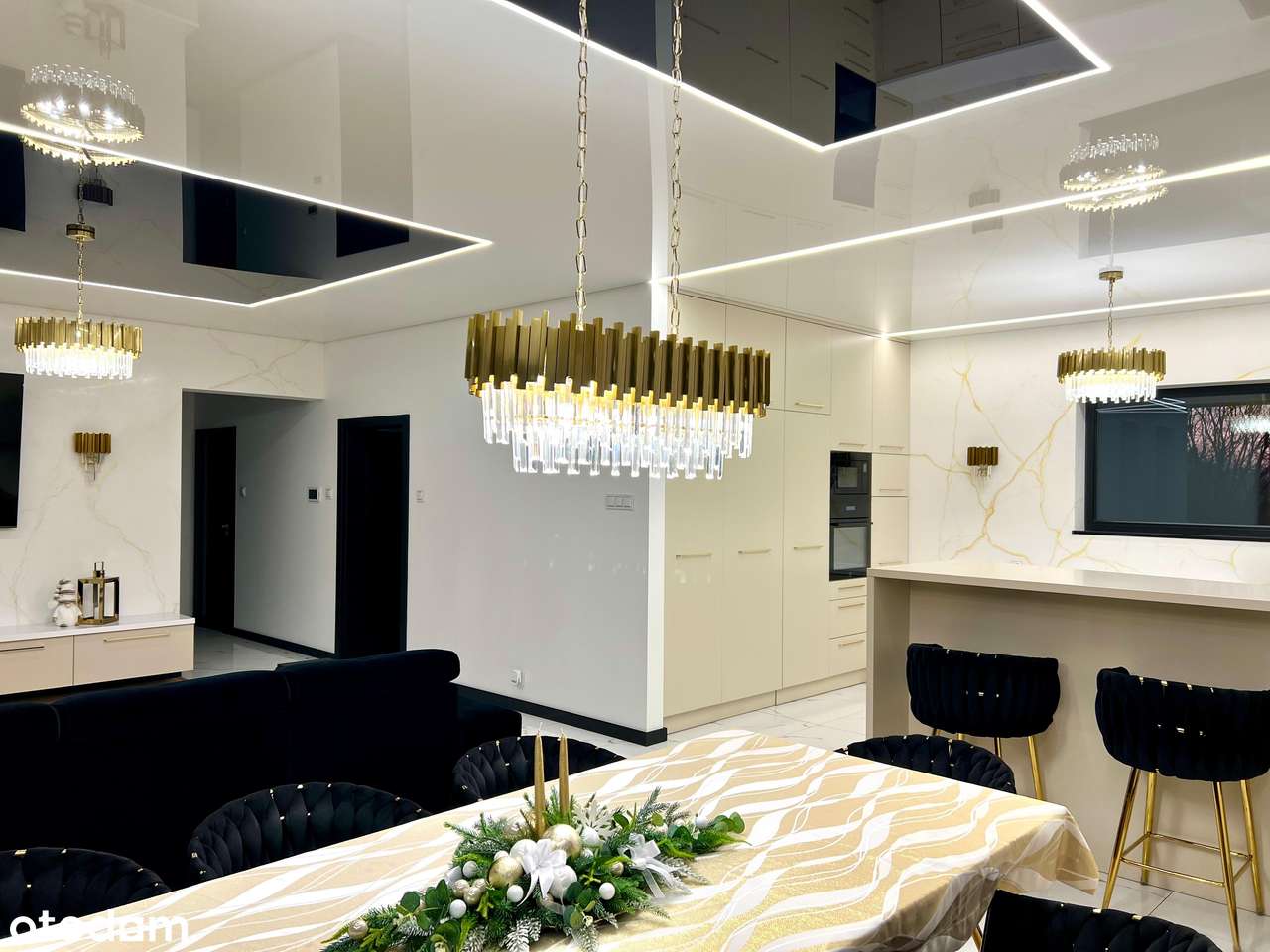 Luksus w harmonii z naturą – wyjątkowa rezydencja w stylu glamour - Pełny obrazek: 2/11