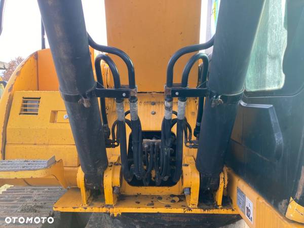 JCB JS200LC - 25