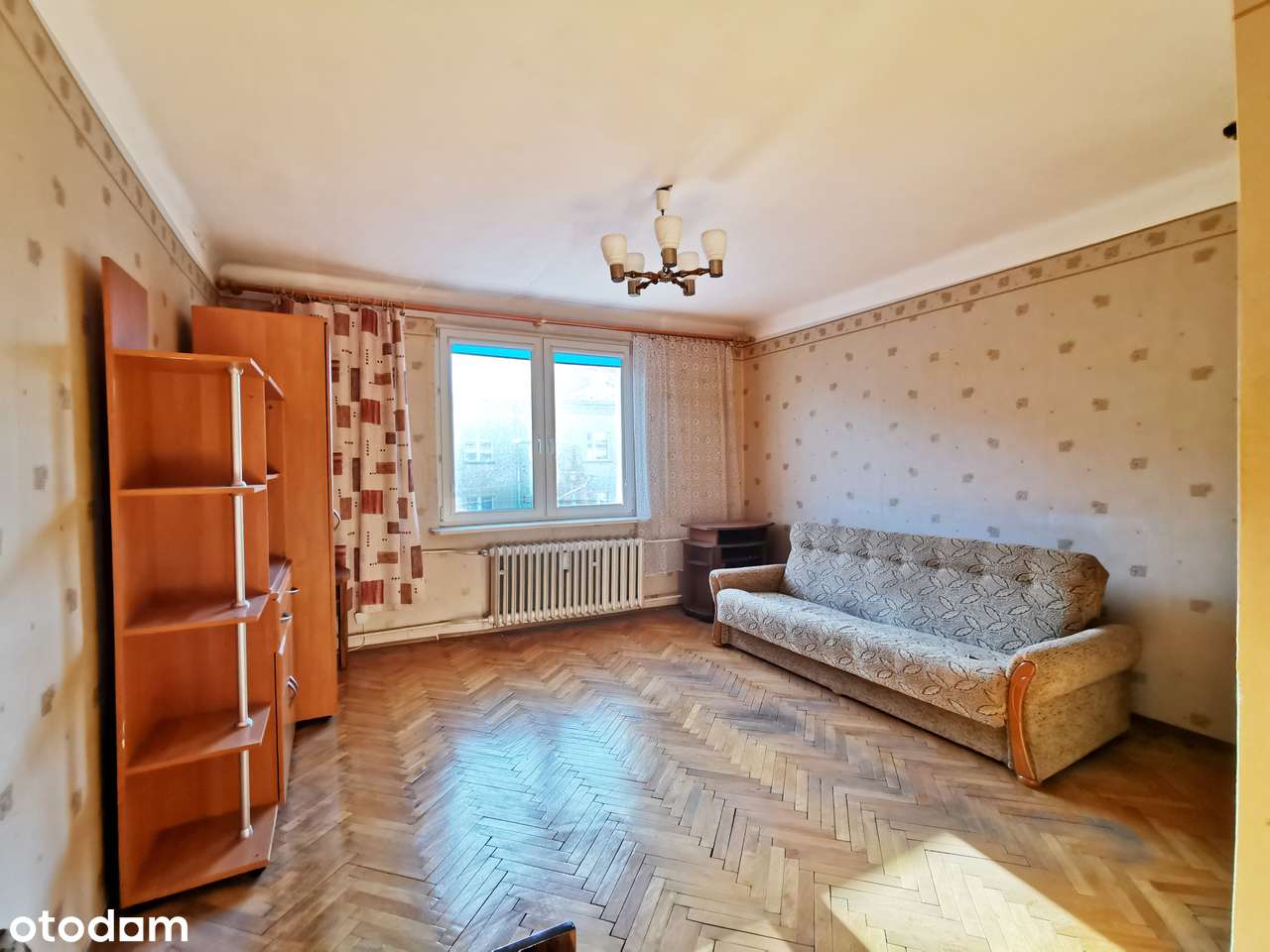 1 pok. 39m2/ Centrum Majówka-1