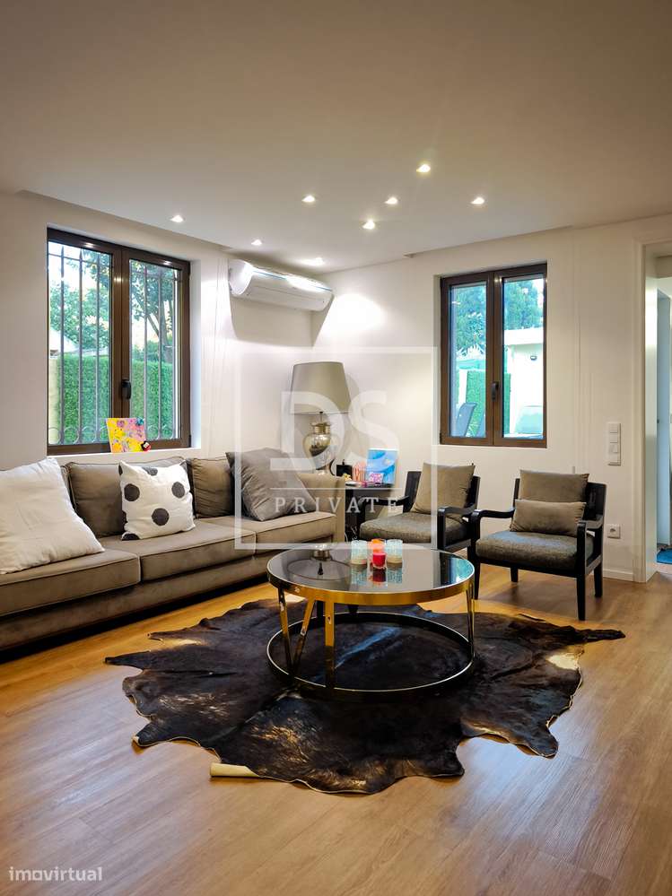 Moradia T5+1  | Campo Alegre | Frente ao Jardim Botânico(Exclusiva)-10