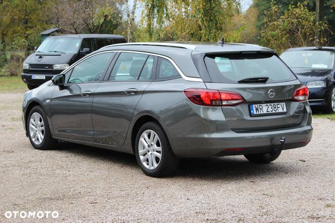 Opel Astra 1.6 CDTI Sports Tourer Active - 23