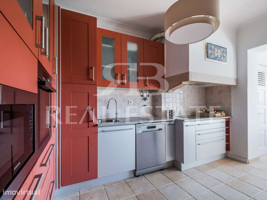 T3 com 1 Suite + Pátio comum e alguma VISTA RIO | RESTELO - Lisboa.-14