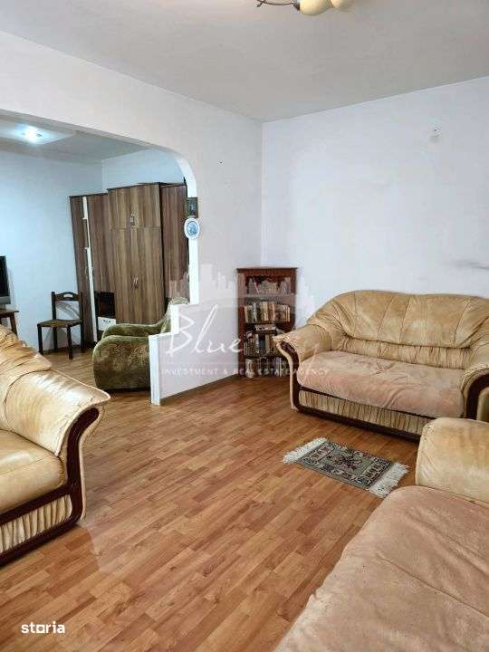 Apartament 3 camere cu 2 intrari, situat in Centru-4