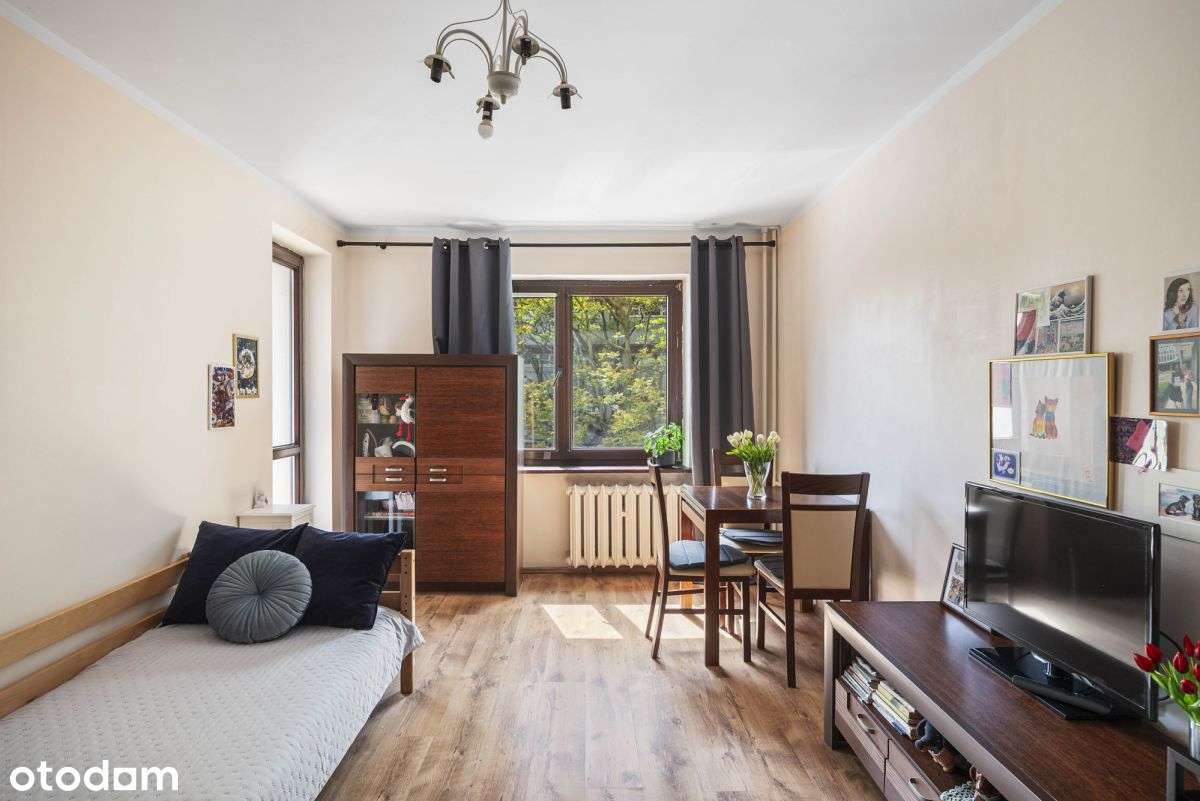 okolice Sky Tower- ulica Żelazna - Pełny obrazek: 2/15