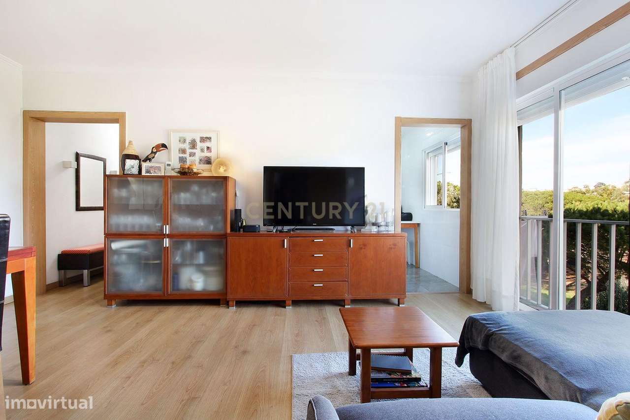 Excelente oportunidade! Apartamento T2 totalmente remodelado na Serra - Grande imagem: 4/20