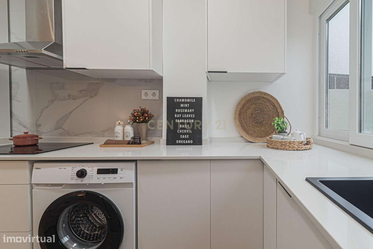 ✨ T2 Totalmente Remodelado com Terraço ✨-17