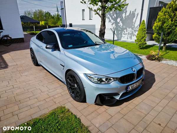 BMW M4 DKG - 4