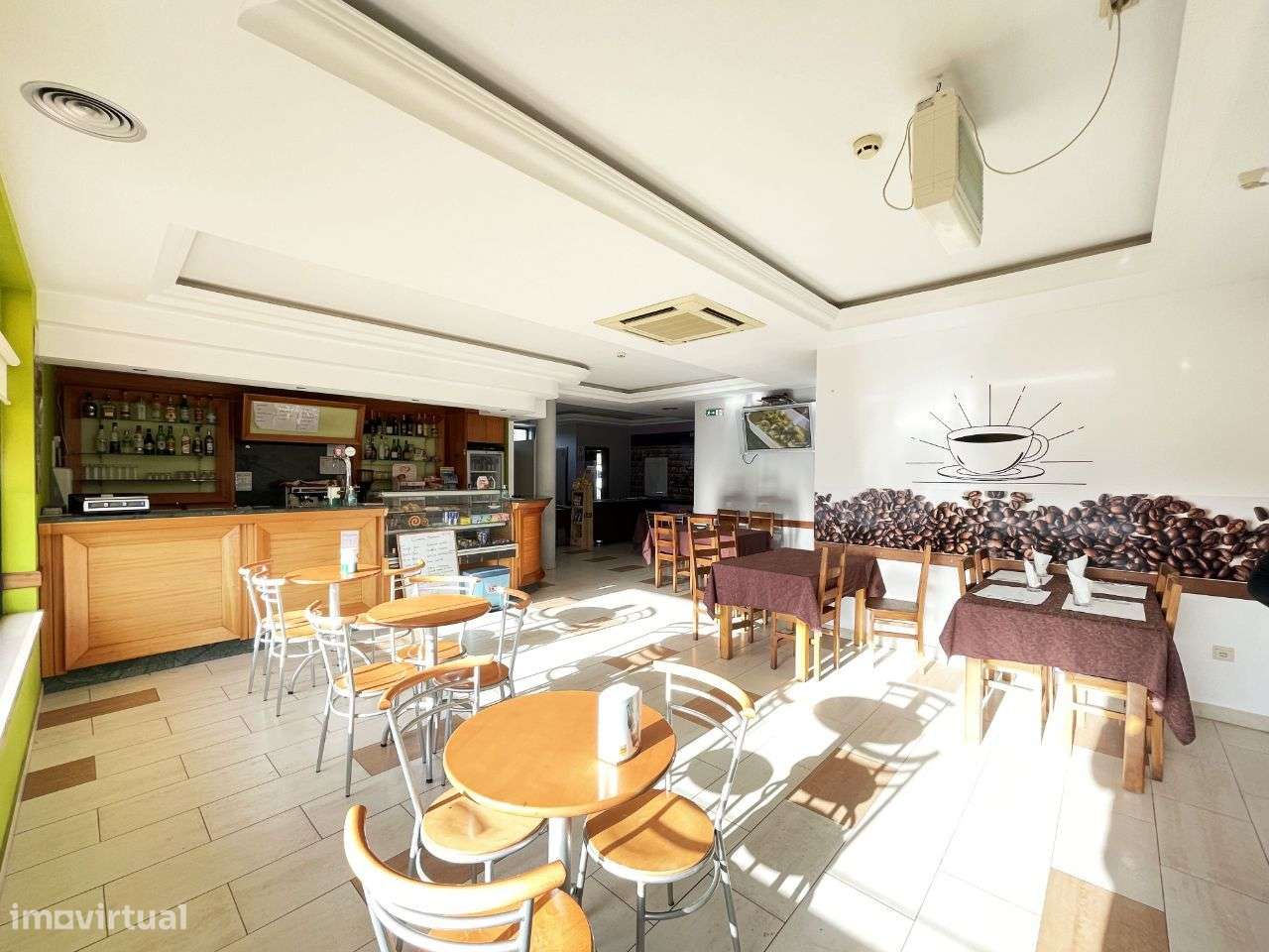 Prédio 8 Quartos - Grande imagem: 5/20