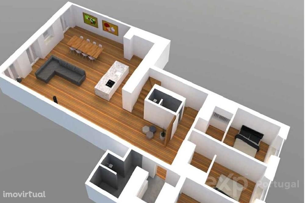 Apartamento com potencial para T4, com 199m2 para remodelação integral