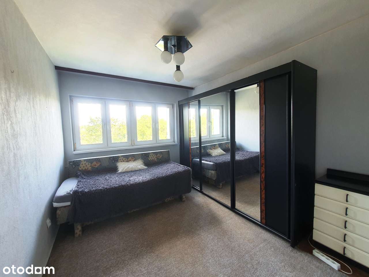 Rozkładowe, niskie opłaty.-2