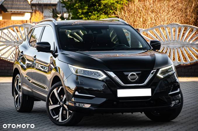 Nissan Qashqai 1.2 DIG-T Xtronic TEKNA+ - 1