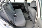 Kia Carens 2.0 CVVT LX - 30