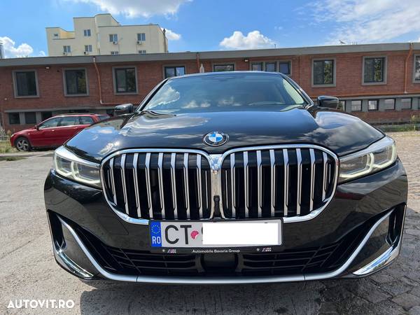 BMW Seria 7 740d xDrive - 21