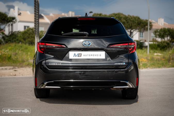 Toyota Corolla Touring Sports 1.8 Hybrid Business PM - 33