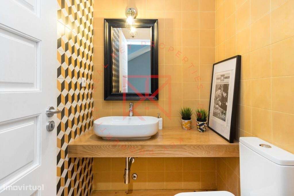 Moradia T4 situada na Boavista-13