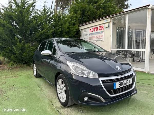 Peugeot 208 1.5 BlueHDi Allure - 2