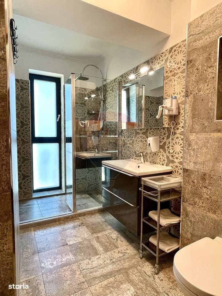 Apartament cu 2 camere de închiriat Mamaia Central termen lung - Imagine principală: 3/8