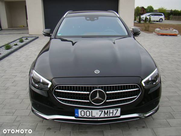 Mercedes-Benz Klasa E 300 de T 9G-TRONIC Avantgarde - 3