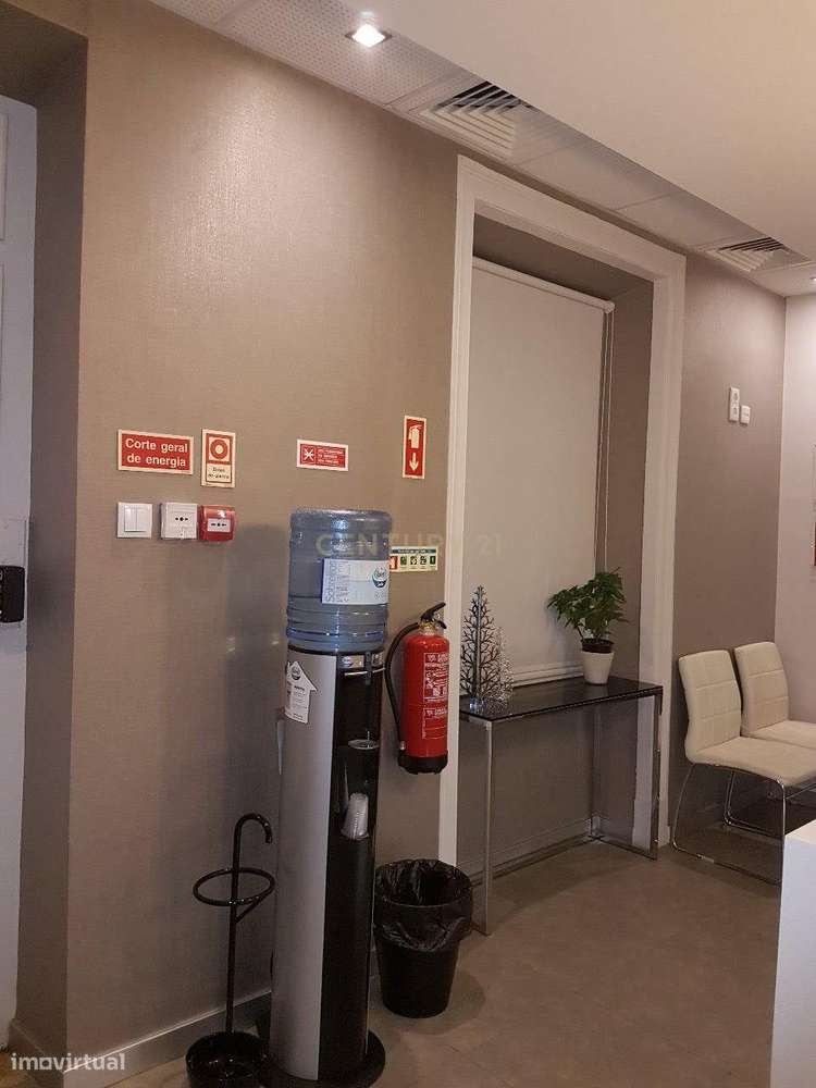 Prédio reabilitado no Centro histórico de Oeiras-13