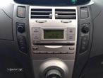 Toyota Yaris 1.0 VVT-i AC - 13