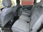 Ford S-Max 2.0 TDCi Titanium 7L - 6