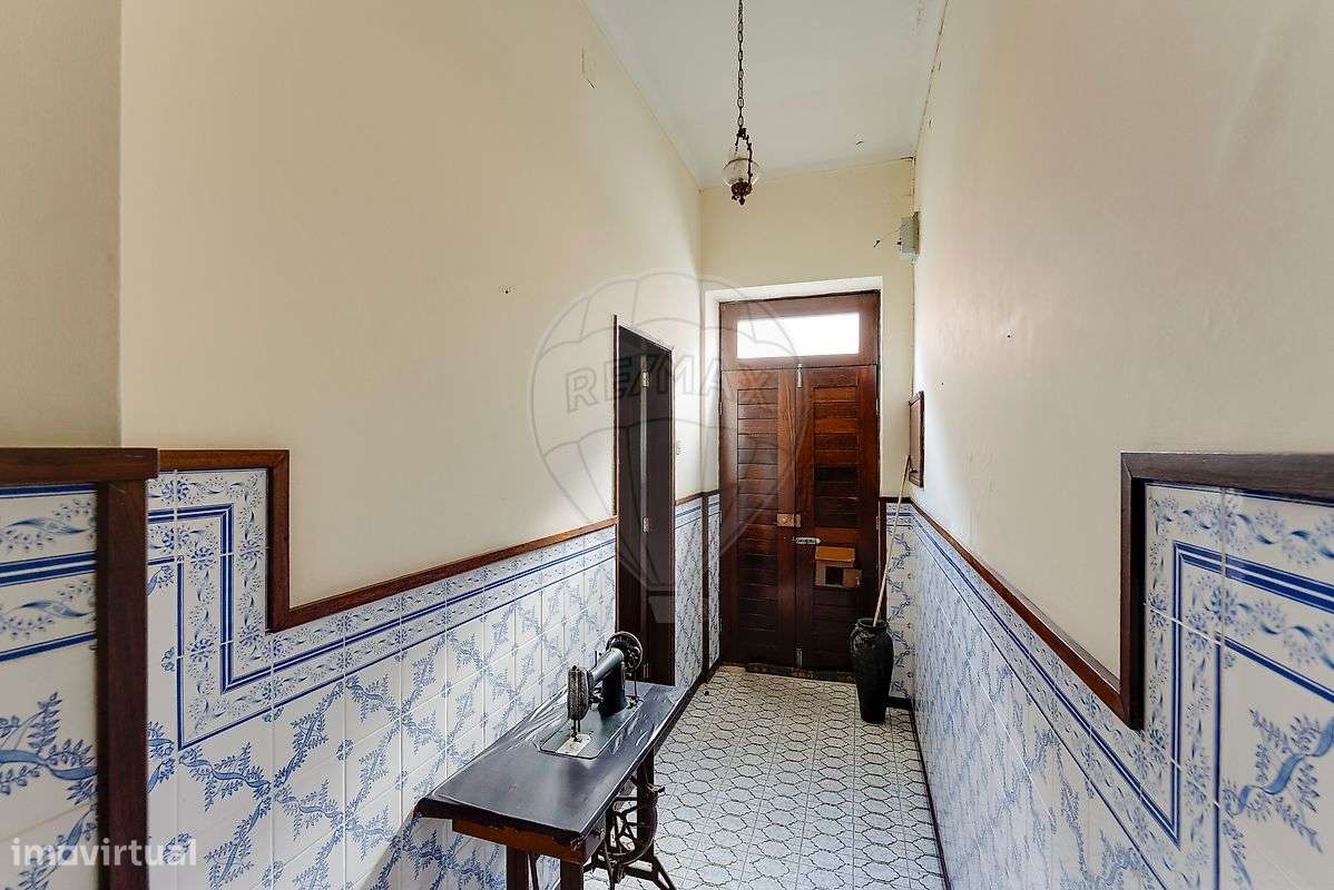 Moradia T8 para venda-7