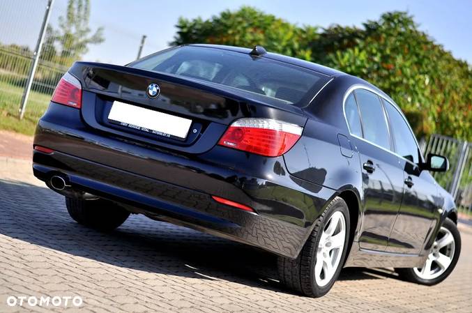 BMW Seria 5 520d - 8