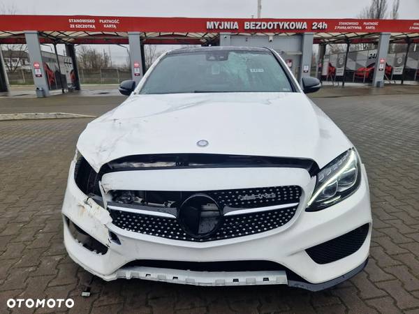 Mercedes-Benz Klasa C 450 AMG 4-Matic 7G-TRONIC - 2