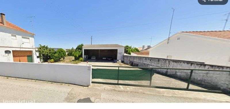 Moradia com terreno - Grande imagem: 3/6