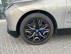 BMW iX xDrive40 Signature - 19