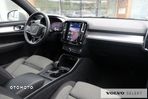 Volvo XC 40 - 32