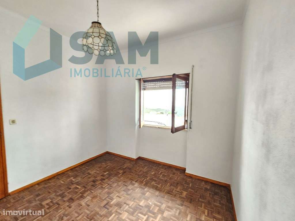 Moradia T3 com garagem Varatojo Torres Vedras - Grande imagem: 5/23