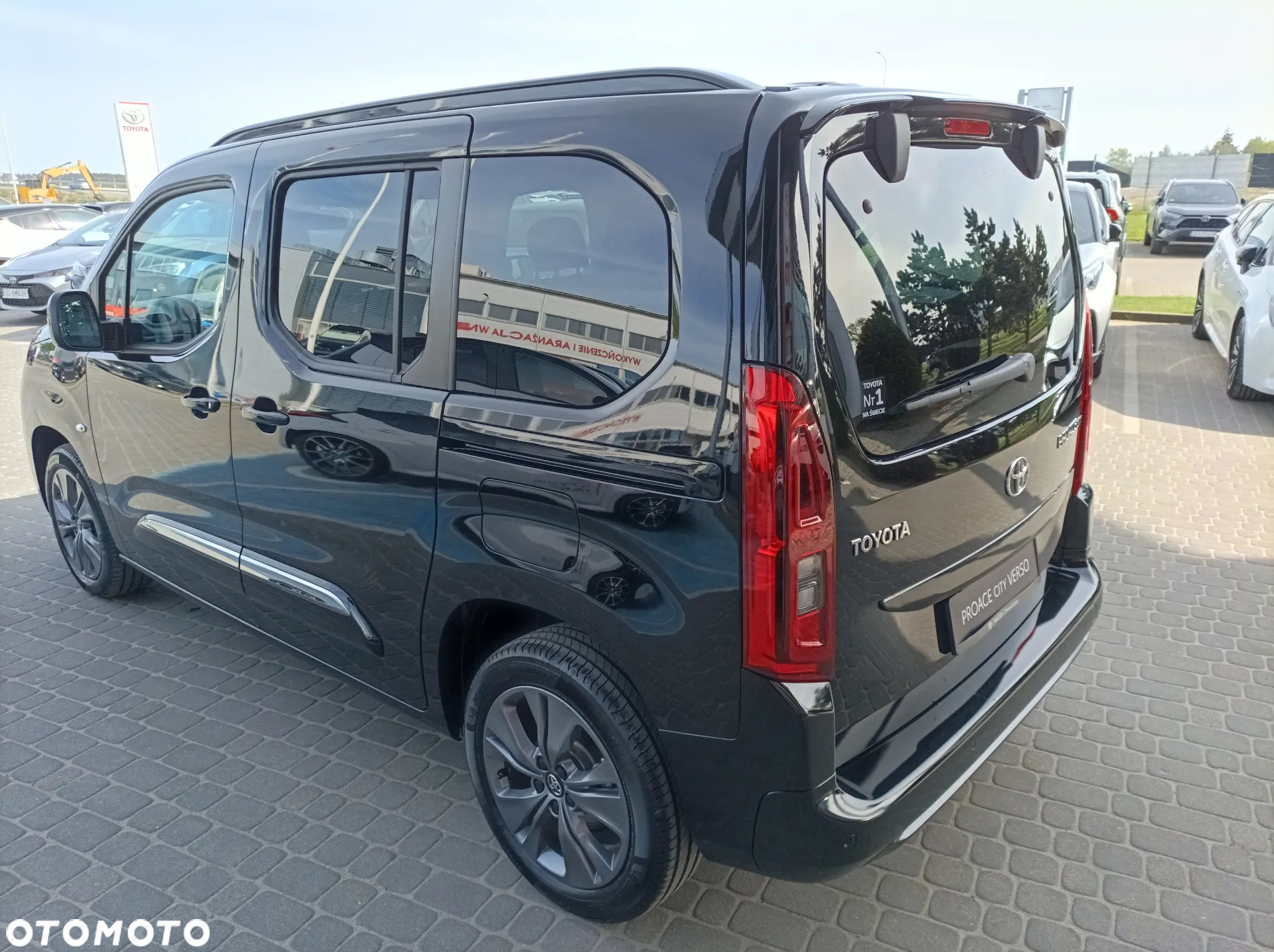 Toyota Proace City Verso 1.5 D-4D Family - 5