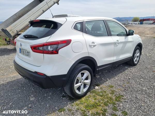 Nissan Qashqai 1.6 DCi ALL-MODE 4x4i N-Vision - 24