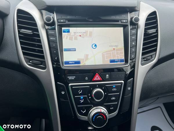 Hyundai I30 blue Kombi 1.6 CRDi Classic Navigation - 35