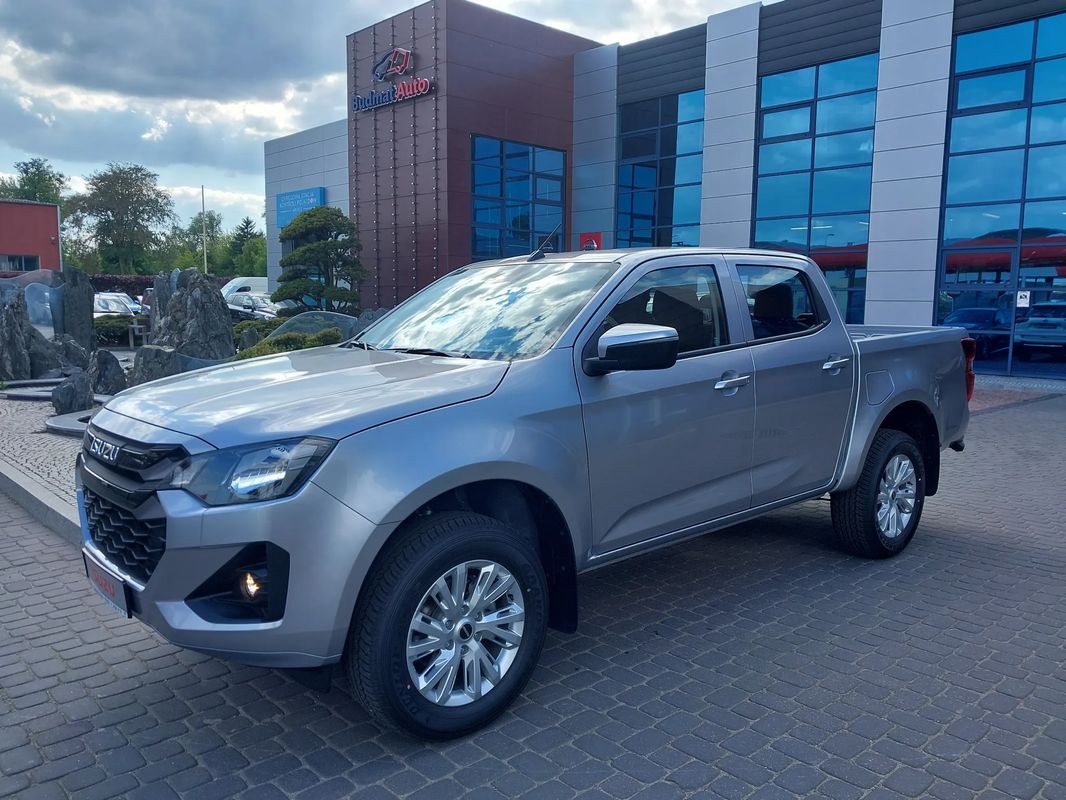 ISUZU D-MAX Double Cab LS A/T 2025
