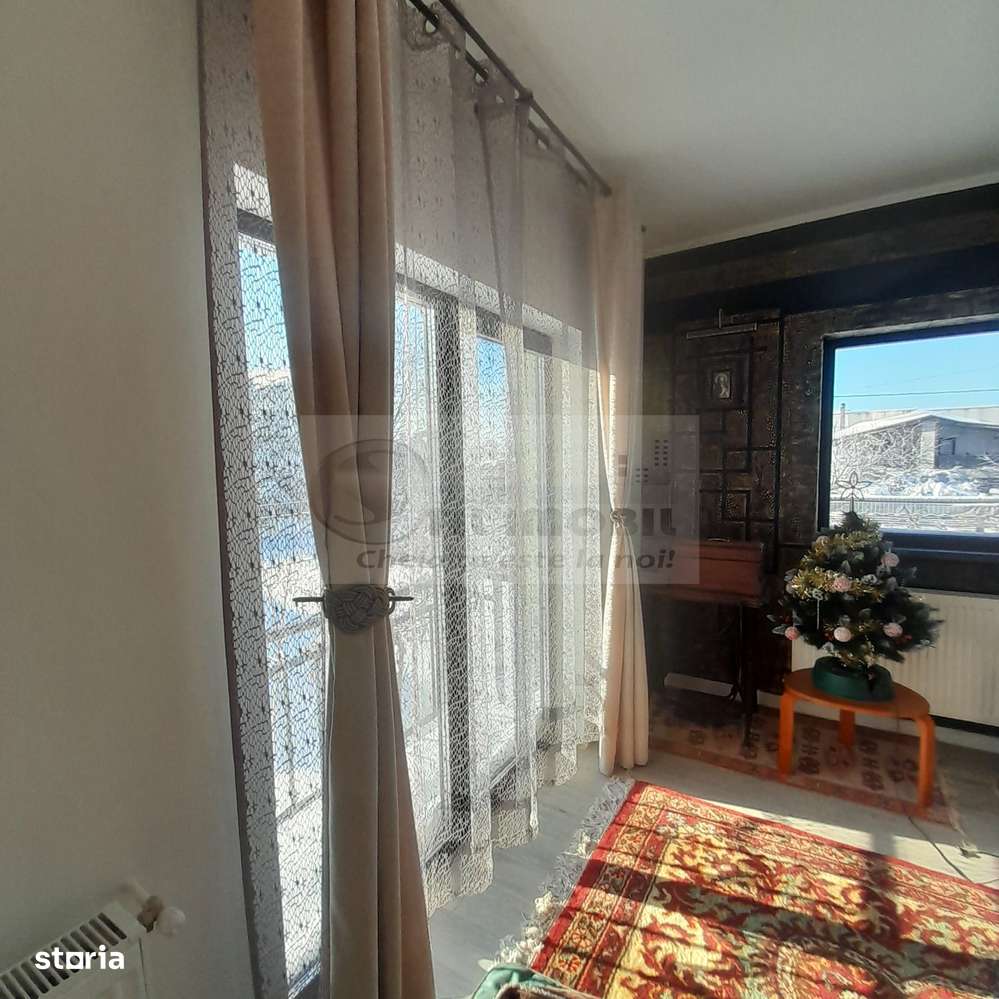 Vila D+P+1E Hlincea, 5 camere, 160 mp utili, teren 606 mp – 249.900 € - Imagine principală: 5/12