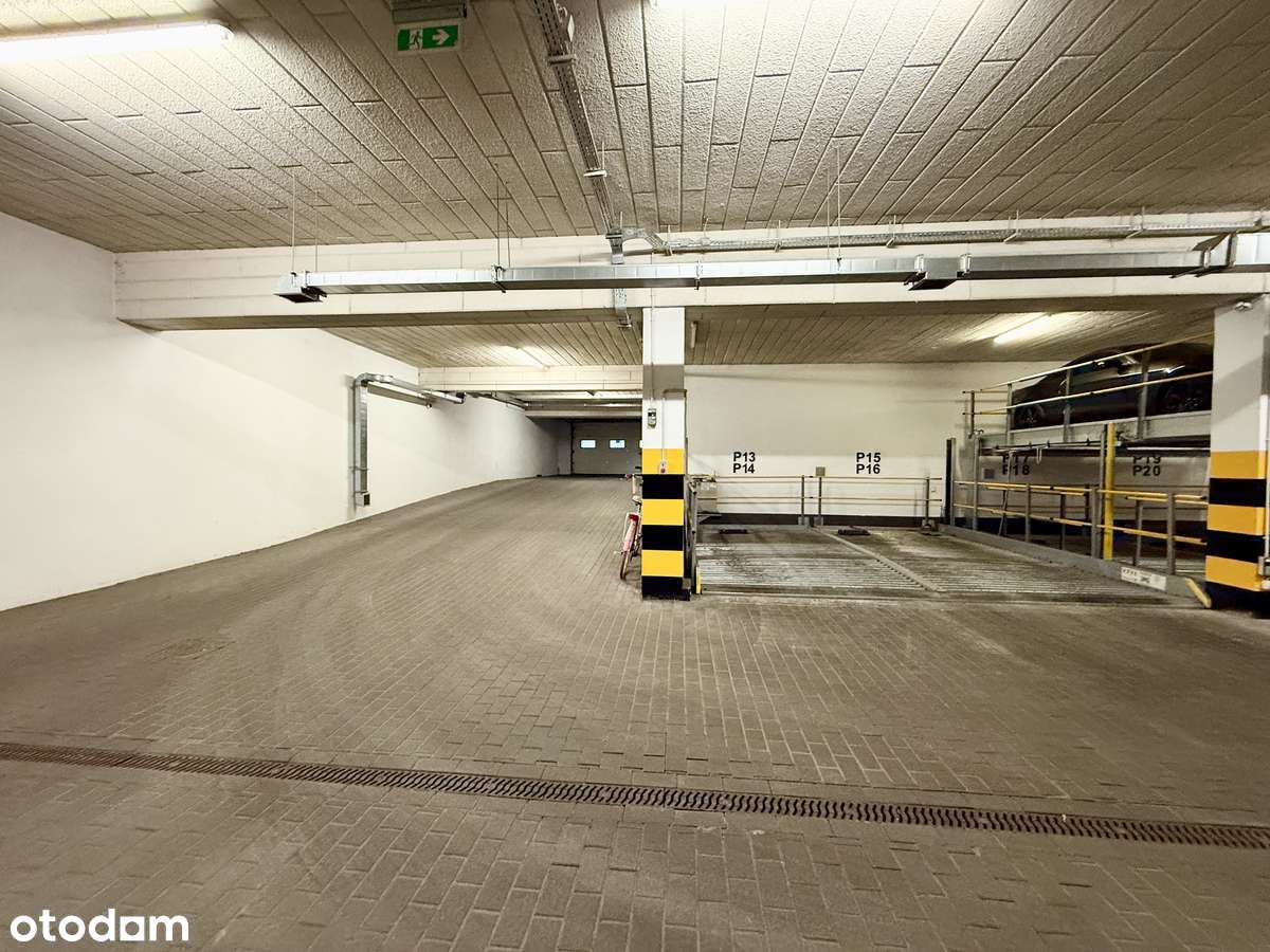 Miejsce w hali garażowej na platformie, Bydgoska 56-1