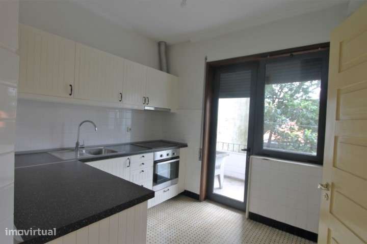 T4 Centro do Porto- D. João IV/ S. Lazaro- Metro - Grande imagem: 2/18