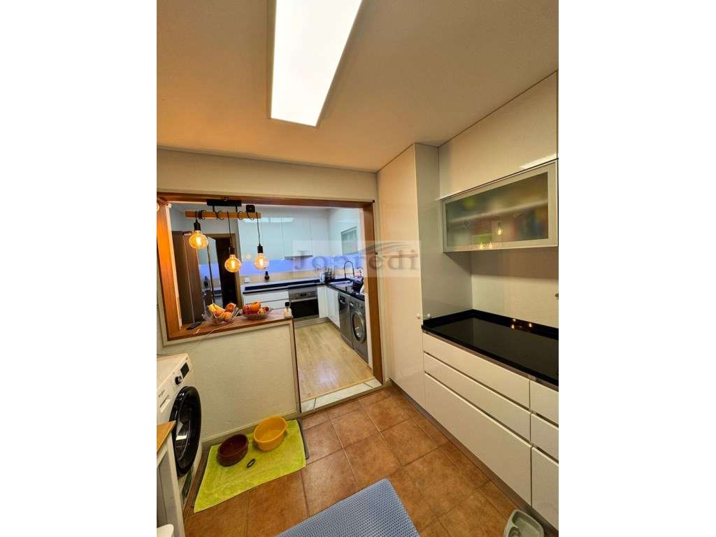 Apartamento Duplex T3+1 em Condomínio Fechado com piscina.-5