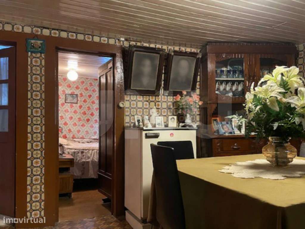 Edifício para Reabilitar na Judiaria da Covilhã - Localização Histó...-8