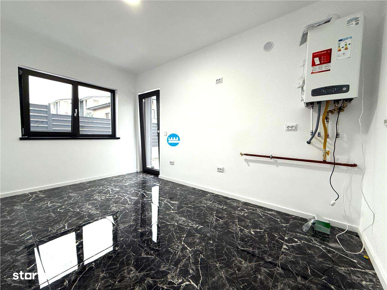 Vila moderna 132 mp, canalizare, finisata, Miroslava - Imagine principală: 5/11