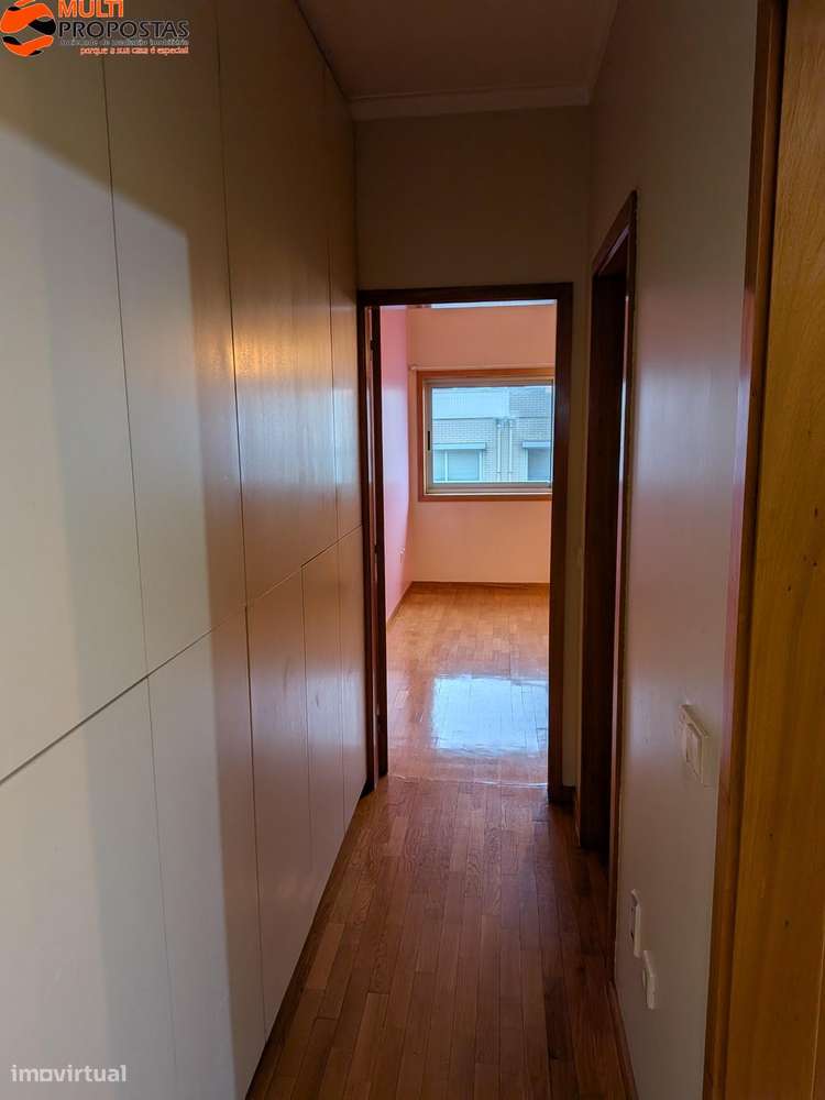 T2 C/ TERRAÇO - S. VICENTE (D.DIOGO)-20