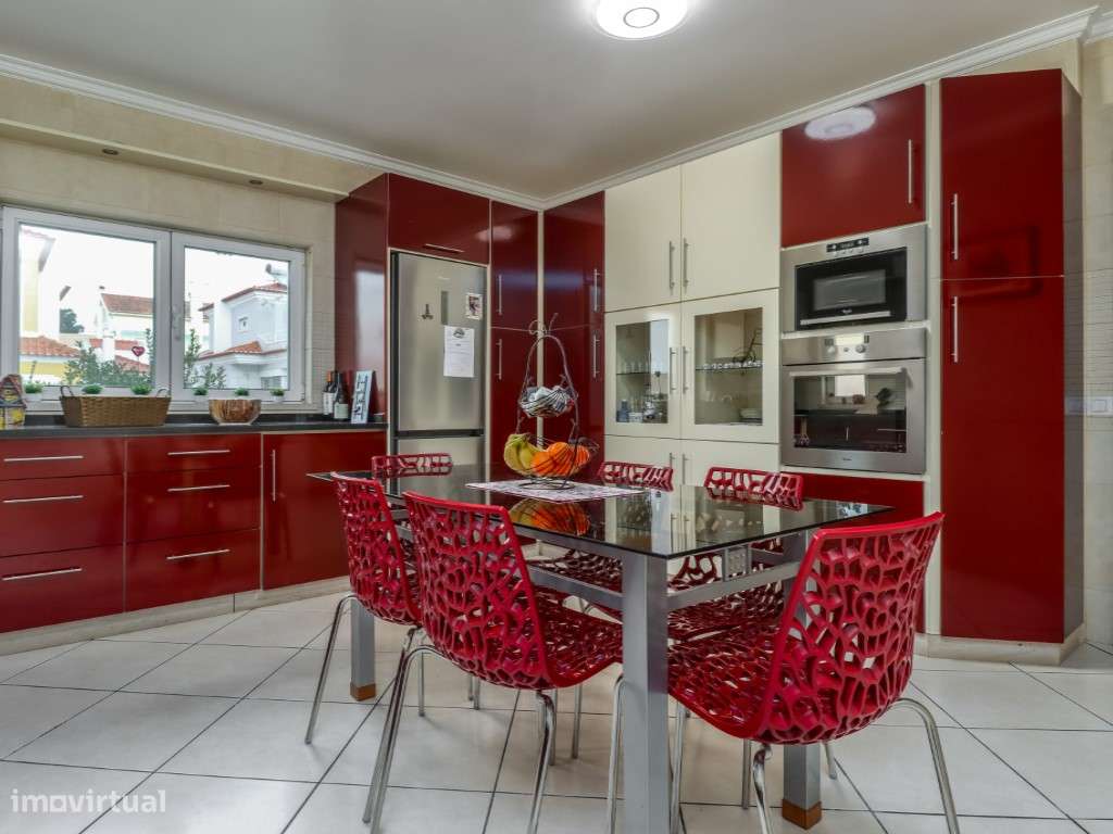 Moradia independente à venda no centro de V.N. Santo André-26